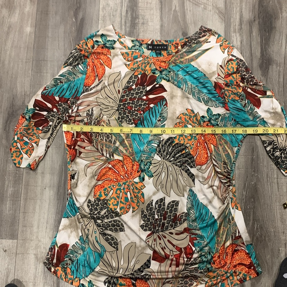 N Touch Medium Tropical Paradise Collection Blouse - Picture 3 of 7